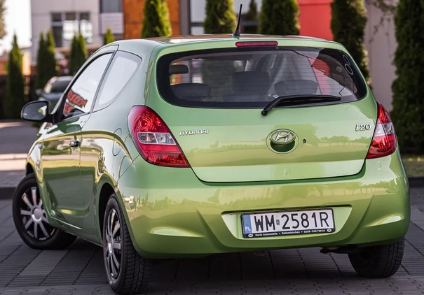 Hyundai i20 cena 13700 przebieg: 230000, rok produkcji 2010 z Radom małe 254